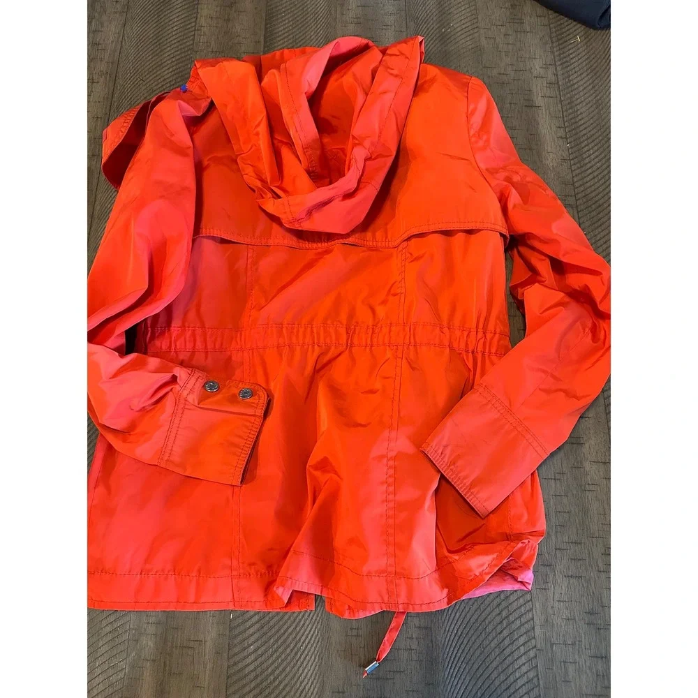 Betsey Johnson Vibrant Orange Anorak Rain Jacket‎ – Leopard & Rose Lining – XS